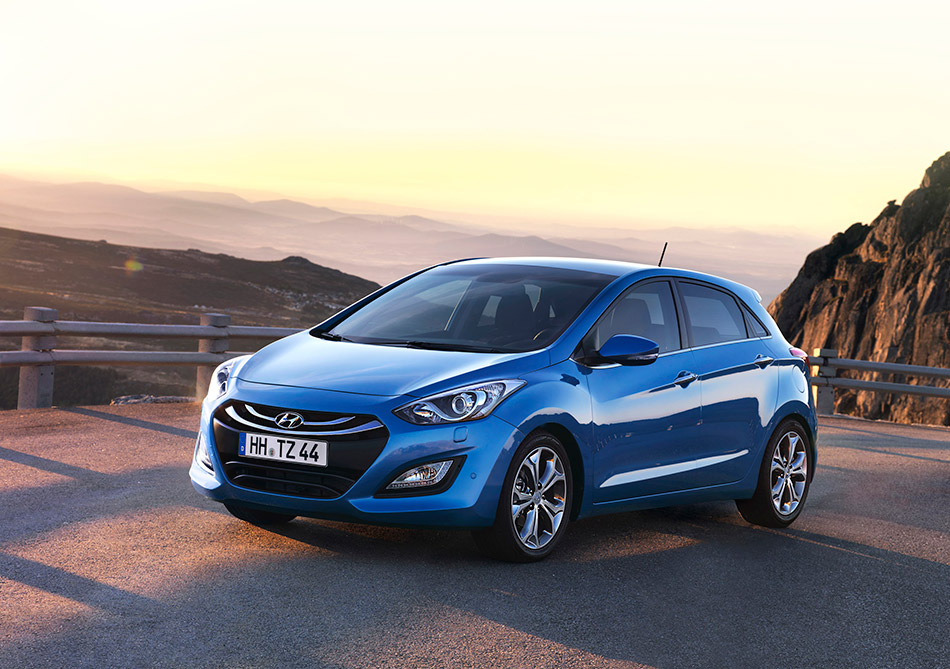 2013 Hyundai i30 HD Pictures